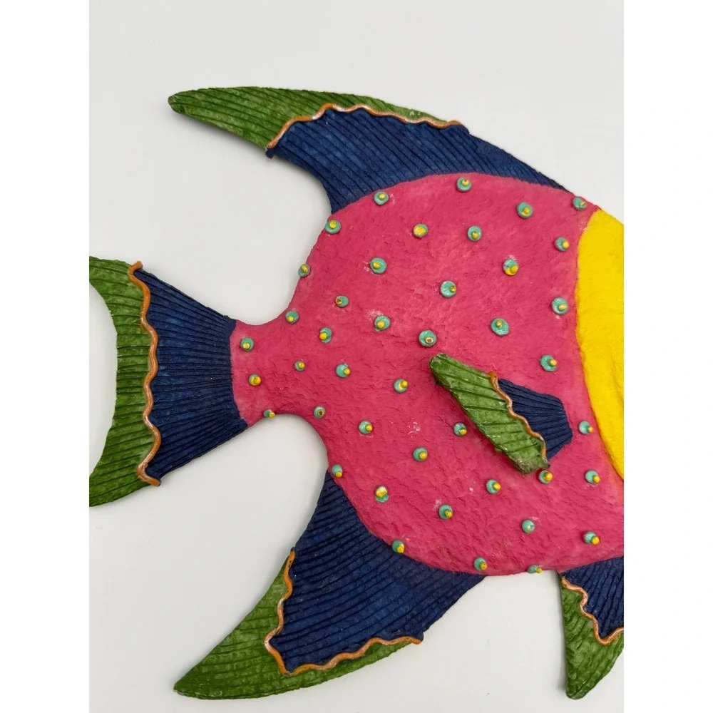 2 Pc Vtg Neon Resin Fish Wall Hangings Decor Fun Retro Tropical Ocean Beach